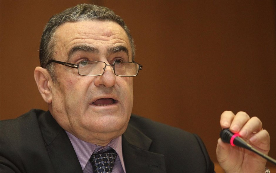 O αναπληρωτής υπουργός Εσωτερικών Χ. Αθανασίου - αρχείο. Υπουργός Δικαιοσύνης: Χαράλαμπος Αθανασίου
