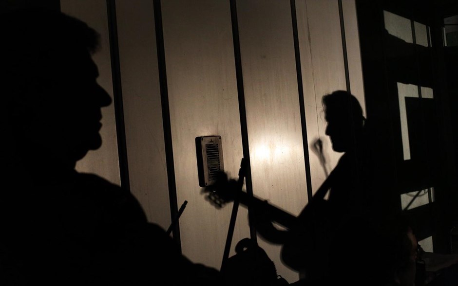 ΕΡΤ,Λουκέτο,διαμαρτυρία,ραδιομέγαρο,Αγία Παρασκευή,σήμα. 