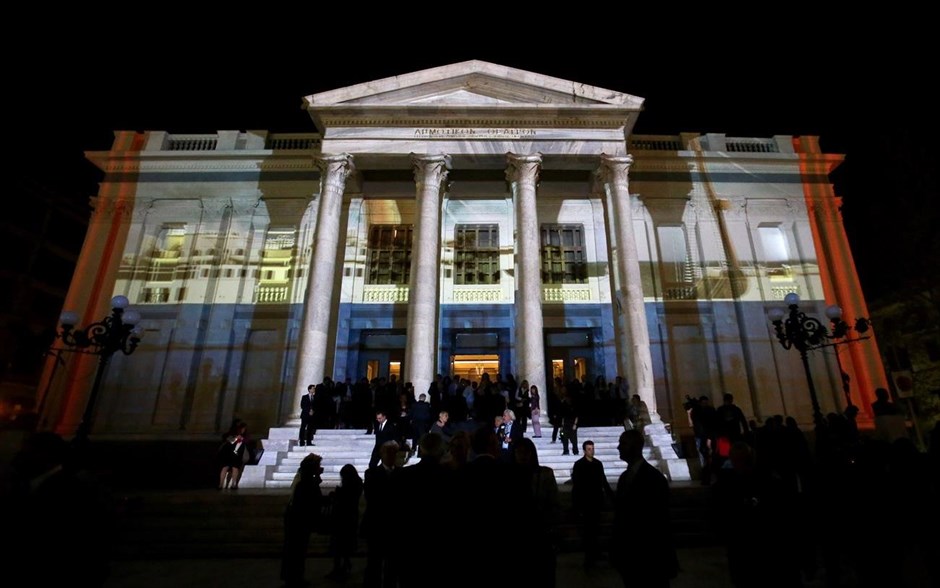 Άνοιξε τις πύλες του το Δημοτικό Θέατρο Πειραιά. 