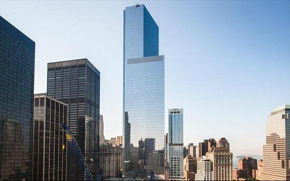 Μανχάταν: Ανοίγει ο πρώτος ουρανοξύστης στο σημείο των Δίδυμων Πύργων. Το περικαλυμμένο με γυαλί 4 World Trade Center είναι ο μικρότερος εκ των τεσσάρων βασικών ουρανοξυστών οι οποίοι έχουν ανεγερθεί.