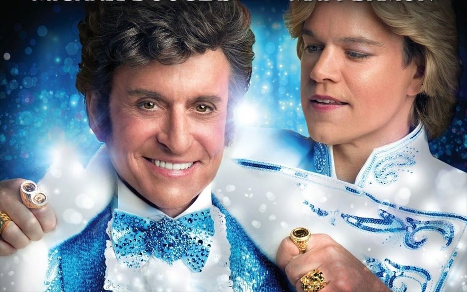 «Behind the candelabra». Το βιογραφικό δράμα του Στίβεν Σόντερμπεργκ, «Behind the candelabra», με τον - βραβευμένο με Όσκαρ -&nbsp; Μάικλ Ντάγκλας και τον – 2 φορές υποψήφιο για Όσκαρ - Ματ Ντέιμον, φωτίζει τη σχέση του βιρτουόζου πιανίστα, μοναδικού περφόρμερ και λαμπερού αστέρα της σκηνής, Λιμπεράτσε, με τον νεαρό Σκοτ Θόρσον.
