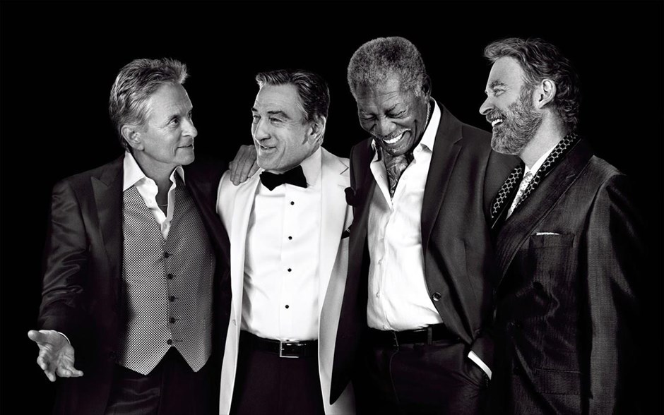 «Last Vegas». Στην κωμωδία του Τζον Τερτελτάουμπ, «Last Vegas», τέσσερις αχώριστοι φίλοι από την παιδική τους ηλικία - μέχρι σήμερα που είναι στα 60, αποφασίζουν να πάνε στο Λας Βέγκας όταν ο ορκισμένος εργένης της παρέας αποφασίζει να παντρευτεί μία τριαντάρα. Εκεί, η φιλία τους θα δοκιμαστεί με απρόσμενους τρόπους.