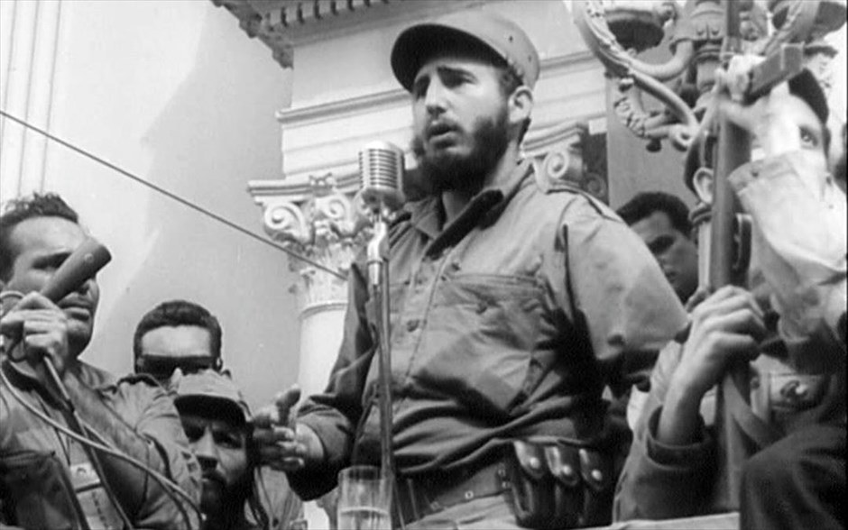 «Cuban story». Το ασπρόμαυρο ντοκιμαντέρ του 1959, «Cuban story», γυρίστηκε κατά τη διάρκεια της επανάστασης στην Κούβα, όταν οι δημιουργοί του, Βιτόρ Παλέν και Έρολ Φλιν, βρέθηκαν στην Αβάνα για διακοπές και άρχισαν να καταγράφουν τα γεγονότα με τις φωτογραφικές τους μηχανές.