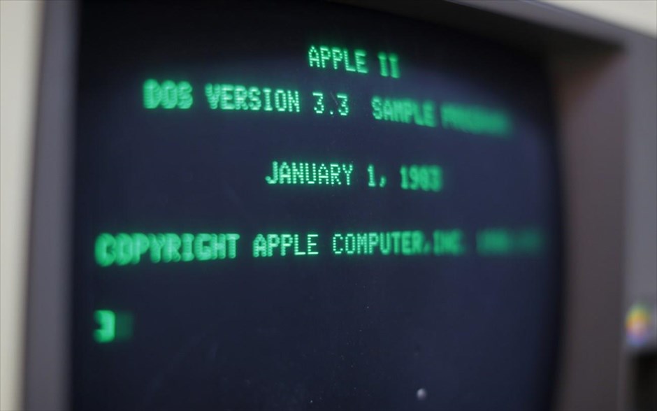 30 χρόνια Macintosh . Υπολογιστής Apple II.