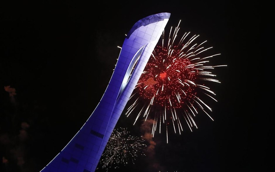 Χειμερινοί Ολυμπιακοί 2014 - Σότσι - Προετοιμασίες. Πυροτεχνήματα κατά τη διάρκεια πρόβας για την τελετή έναρξης των Χειμερινών Ολυμπιακών Αγώνων στο Σότσι.