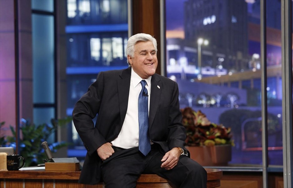 Τελευταίο «Tonight Show» με τον  Τζέι Λένο. Μετά από 22 χρόνια ο κωμικός παρουσιαστής Τζέι Λένο είπε αντίο στο κοινό του «Tonight Show», μιας εκ των πιο δημοφιλών εκπομπών στην αμερικανική τηλεόραση. Παραδίδει τα ηνία στον Τζίμι Φάλον. Ο Λένο ολοκλήρωσε την τελευταία του παράσταση με ένα συναισθηματικό λόγο. «Αυτά ήταν τα σπουδαιότερα 22 χρόνια της ζωής μου», είπε δακρυσμένος .«Είναι πραγματικά καιρός για μένα να αποχωρήσω και να παραδώσω στον επόμενο», πρόσθεσε ο κωμικός.