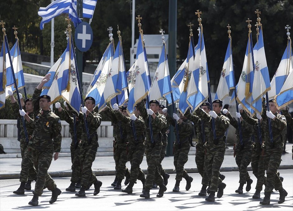 Στρατιωτική παρέλαση 25ης Μαρτίου 2014. 