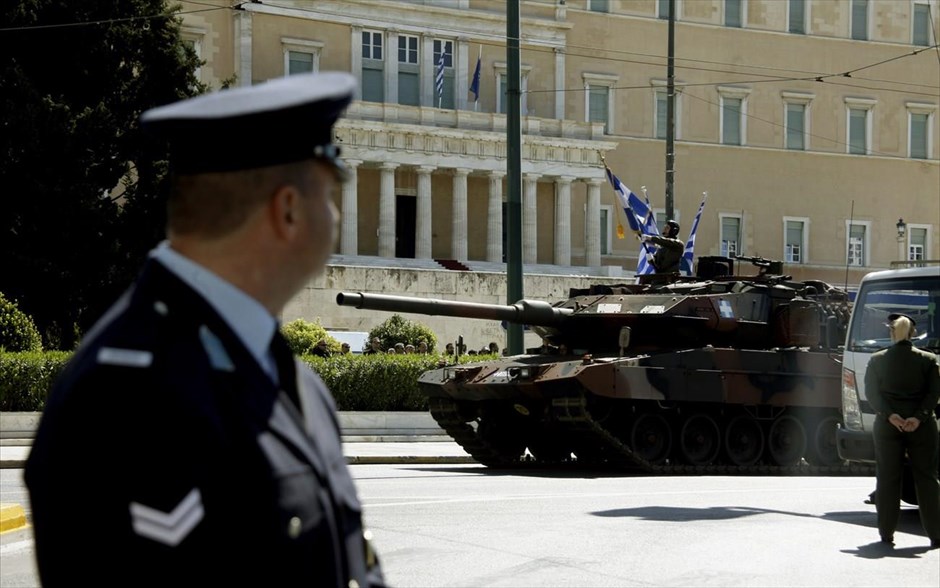 Στρατιωτική παρέλαση 25ης Μαρτίου 2014. Υπό δρακόντεια μέτρα ασφαλείας πραγματοποιήθηκε η στρατιωτική παρέλαση.