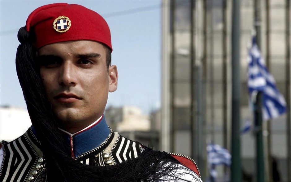 Στρατιωτική παρέλαση 25ης Μαρτίου 2014. 