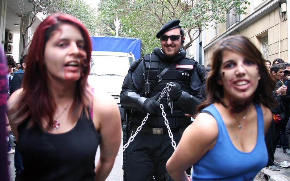 Comicdom Con Athens 2014. 