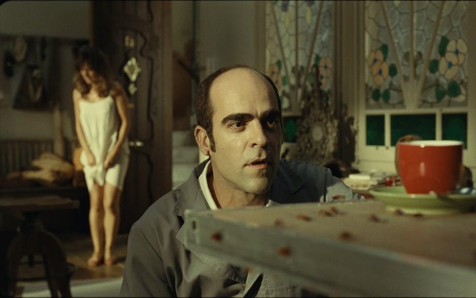 «Ο θυρωρός». Μια εφιαλτική μελέτη πάνω στο απόλυτο κακό είναι το ισπανικό θρίλερ «Ο θυρωρός» του Χαούμε Μπαλαγκουέρο, το οποίο απέσπασε 6 βραβεία Γκαουντί.