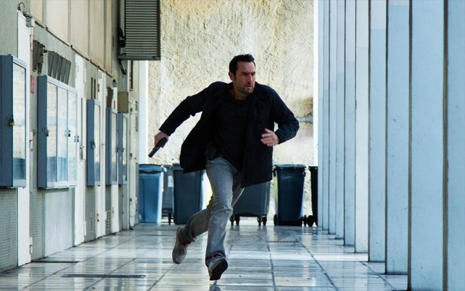  «Λάθος στο λάθος». Δύο αποξενωμένοι φίλοι και πρώην συνάδελφοι ενώνονται ξανά, προκειμένου να αντιμετωπίσουν τη μαφία στην ταινία «Λάθος στο λάθος».