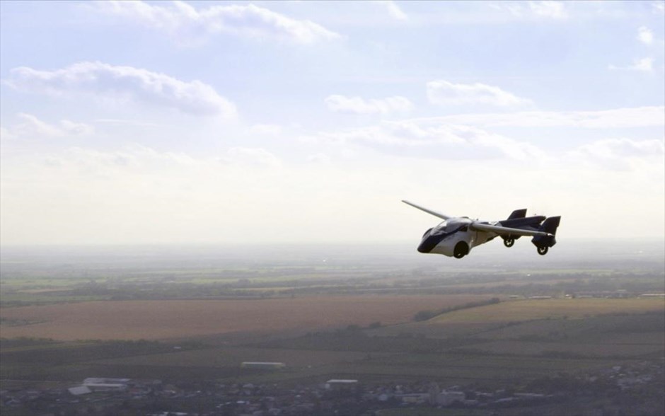 AeroMobil 3.0: Το πρώτο «ιπτάμενο αυτοκίνητο» . 