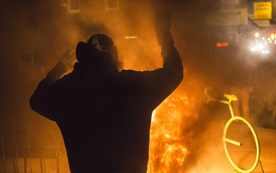 Φέργκιουσον - Επεισόδια μετά την απόφαση για τον αστυνομικό. 