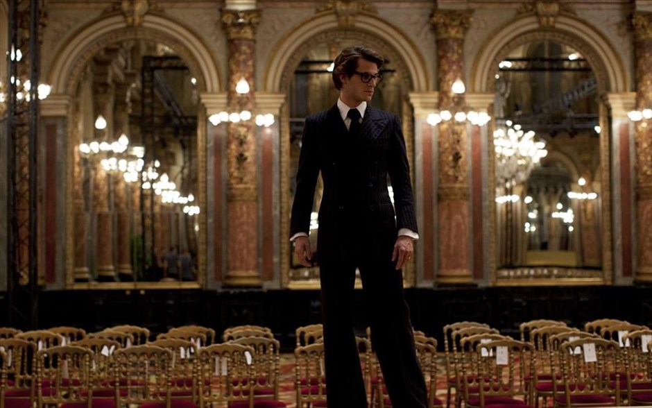  «Saint Laurent: Η χρυσή εποχή». «Saint Laurent: Η χρυσή εποχή»: Ο Μπερτράν Μπονελό αποτυπώνει, με διεισδυτική και ψυχεδελική&nbsp; ματιά, το πορτρέτο του μεγάλου σχεδιαστή μόδας, Υβ Σεν Λοράν, μιας καλλιτεχνικής ιδιοφυΐας που βασανίστηκε από την ίδια την εύθραυστη φύση του, τα μεγάλα πάθη και τις αυταπάτες του.
