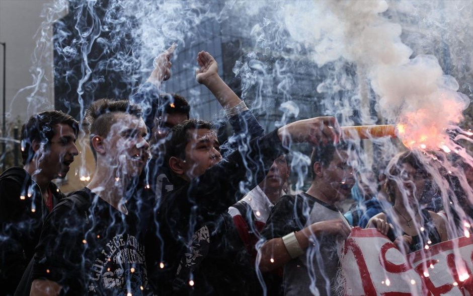 POY2014 - ΦΤΧ - Νοέμβριος. Διαμαρτυρία μαθητών στο κέντρο της Αθήνας κατά των ρυθμίσεων&nbsp;που περιλαμβάνονται στο «Νέο Λύκειο» και την Τράπεζα Θεμάτων.