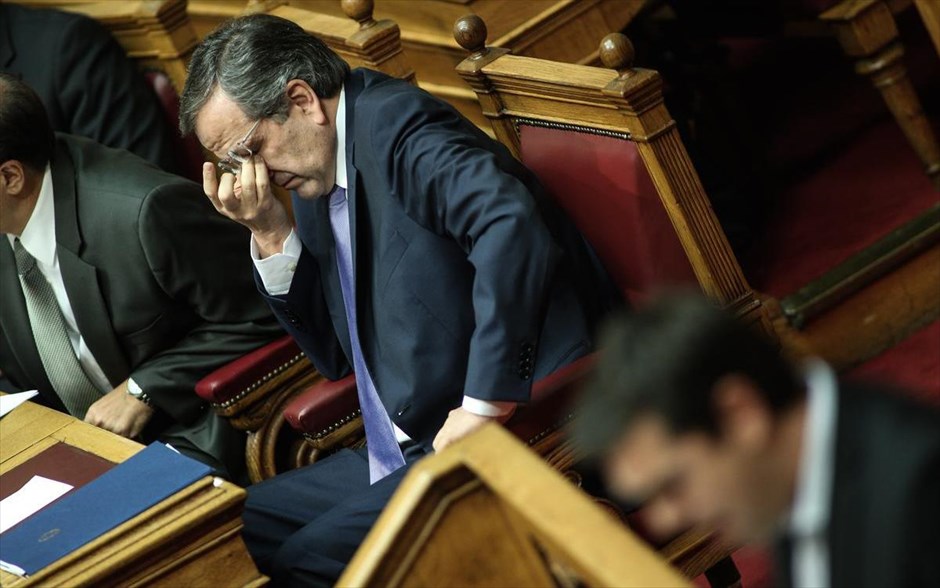 POY2014 - ΦΤΧ - Δεκέμβριος. Στιγμιότυπο από τη συζήτηση και ψήφιση του Προϋπολογισμού στην Ολομέλεια της Βουλής, 7 Δεκεμβρίου 2014.