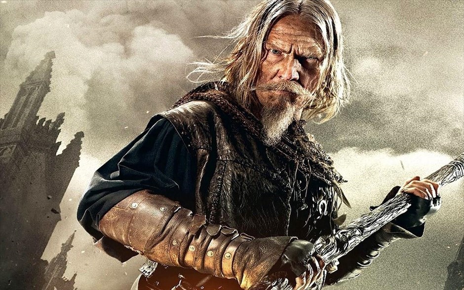 «Ο έβδομος γιος» (3D). Η τρισδιάστατη περιπέτεια φαντασίας του - υποψήφιου για Όσκαρ - Ρώσου σκηνοθέτη Σεργκέι Μποντρόφ, «Ο έβδομος γιος» βασίζεται στο μυθιστόρημα του Τζόσεφ Ντιλέινι, «Ο μαθητευόμενος του Σπουκ», και μας μεταφέρει σε μια σκοτεινή περίοδο της ανθρωπότητας, όπου κυριαρχούν θρύλοι για μάγισσες, τις οποίες καλούνται να αντιμετωπίσουν κάποιοι χαρισματικοί άνθρωποι.
