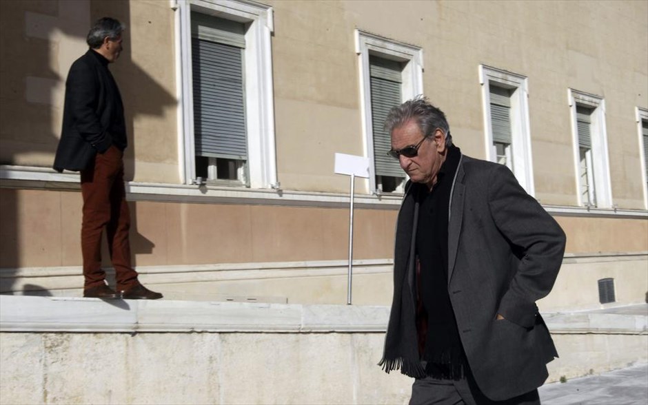 Βουλή - Εκλογή προέδρου. Ο ανεξάρτητος βουλευτής Σπύρος Λυκούδης φτάνει στη Βουλή.