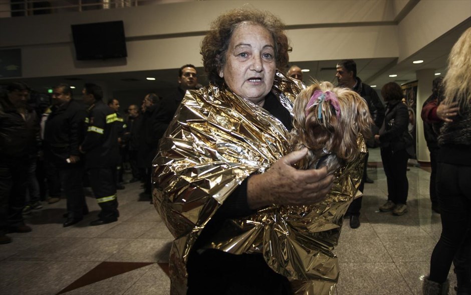 Άφιξη διασωθέντων του Norman Atlantic στην Ελλάδα - Πάτρα. Άφιξη Ελλήνων και Ιταλών διασωθέντων του «Norman Atlantic» στο λιμάνι της Πάτρας.