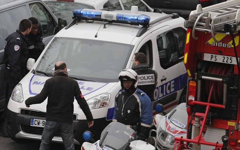 Αιματηρή επίθεση στα γραφεία της Charlie Hebdo. 