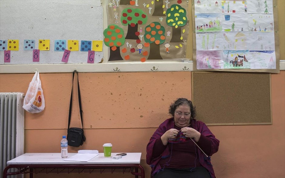 Βουλευτικές εκλογές 2015 - Εκλογικό κέντρο - κάλπη . 