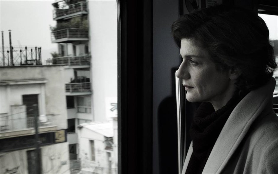 «Για πάντα». «Για πάντα»: Έχοντας κερδίσει το βραβείο σκηνοθεσίας στο Φεστιβάλ Καΐρου 2014, το δράμα της Μαργαρίτας Μαντά - με τους Άννα Μάσχα και Κώστα Φιλίππογλου - φέρνει κοντά δύο μοναχικούς ανθρώπους, όταν ένας οδηγός του ηλεκτρικού σιδηρόδρομου αποφασίζει να πλησιάσει μία γυναίκα, η οποία μετακινείται καθημερινά με το τρένο του.