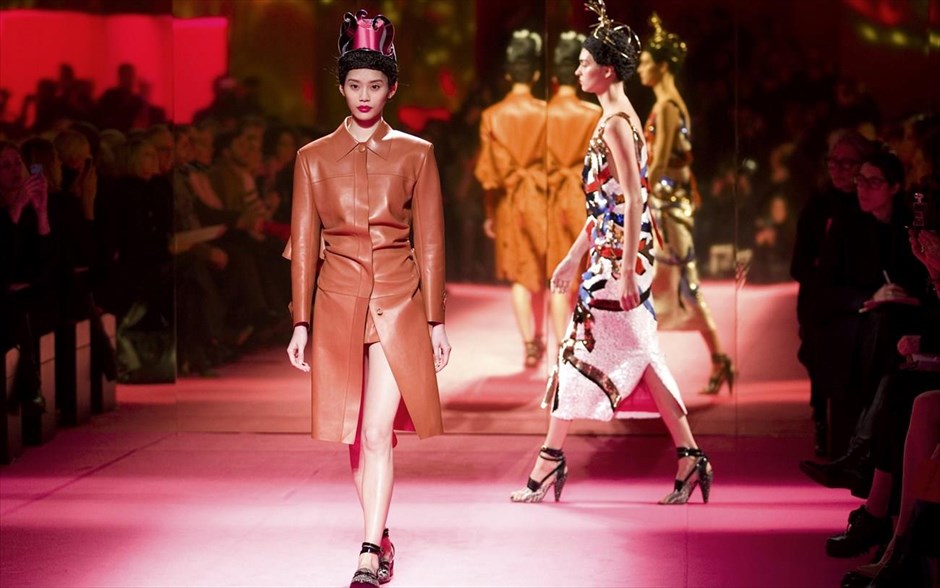 Παρίσι - Εβδομάδα Μόδας. Schiaparelli / Haute Couture Spring Summer 2015.