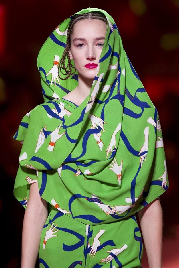 Παρίσι - Εβδομάδα Μόδας. Schiaparelli / Haute Couture Spring Summer 2015.