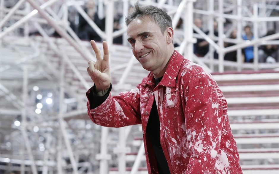 Παρίσι - Εβδομάδα Μόδας. Ο σχεδιαστής Raf Simons.