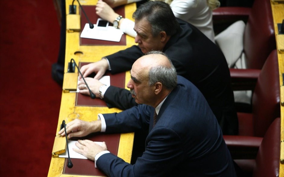 Βουλή - Ορκωμοσία. Ο πρώην πρόεδρος της Βουλής, Ευ. Μεϊμαράκης.