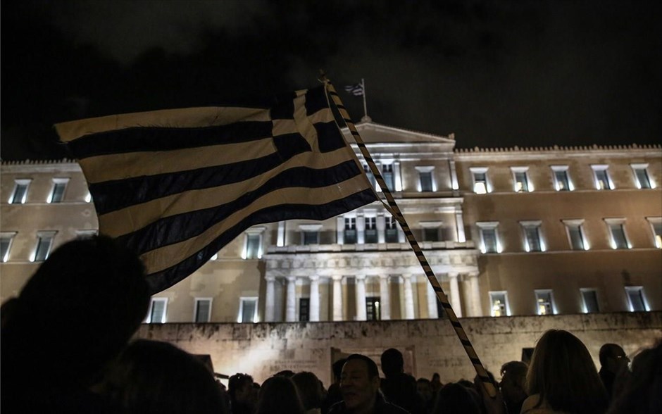 Συγκέντρωση στο Σύνταγμα «κατά του εκβιασμού». 