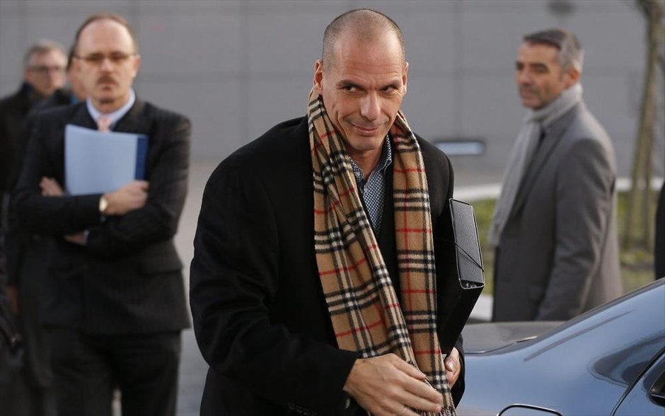 Γιάνης Βαρουφάκης - Eurogroup - άφιξη. Ο Έλληνας Υπουργός Οικονομίας, Γιάνης Βαρουφάκης κατά την άφιξή του.
