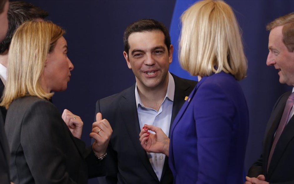 Τσίπρας - Χέλε Τόρνινγκ- Σμιτ - Φεντερίκα Μογκερίνι. Ο Αλέξης Τσίπρας με την Δανή πρωθυπουργό, Χέλε Τόρνινγκ- Σμιτ και την επικεφαλής της ευρωπαϊκής εξωτερικής πολιτικής, Φεντερίκα Μογκερίνι.