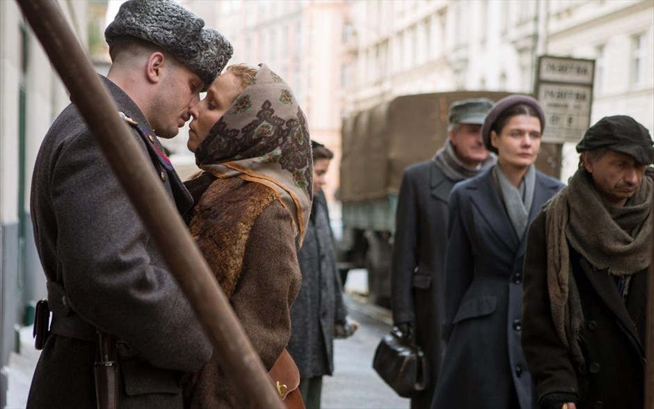  «Child 44». Η ταινία, «Child 44», διαδραματίζεται σε ένα πολιτικά φορτισμένο περιβάλλον, όπου δρα ένας από τους πιο επικίνδυνους εγκληματίες στην ιστορία της ανθρωπότητας.