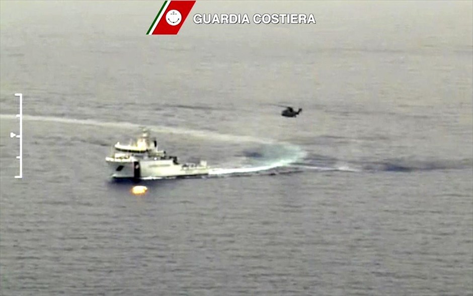 Ιταλία - Λιμενικό - ναυάγιο μεταναστών - επιχείρηση διάσωσης. 