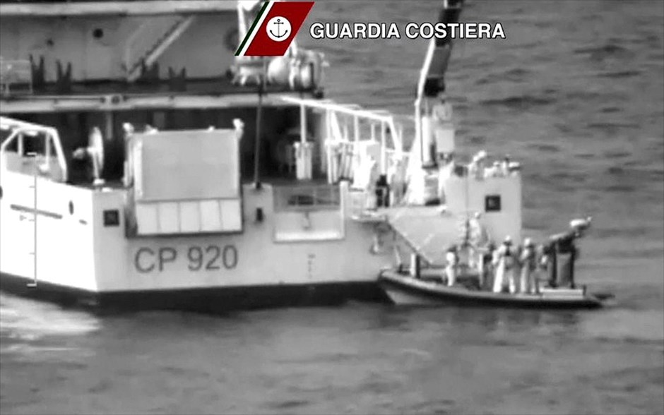 Ιταλία - Λιμενικό - ναυάγιο μεταναστών - επιχείρηση διάσωσης. 