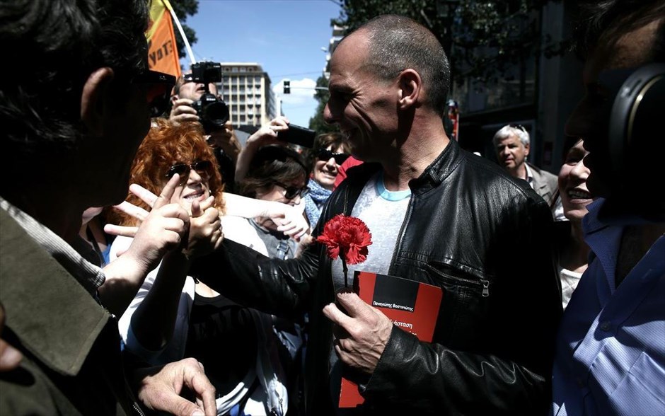 Πρωτομαγιά - Συγκέντρωση Σύνταγμα - Βαρουφάκης. 