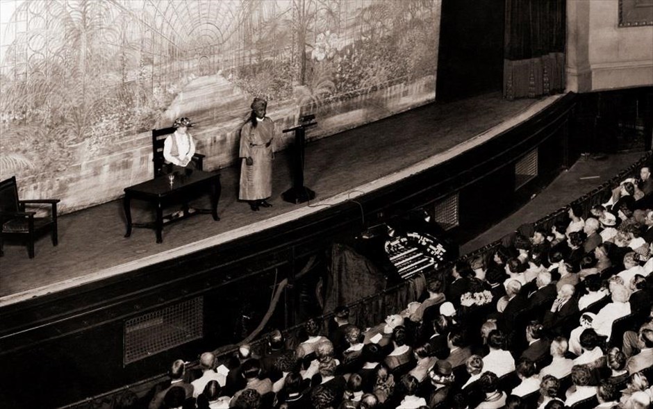  «Yogananda: Το ταξίδι της αφύπνισης». «Yogananda: Το ταξίδι της αφύπνισης»: Με στόχο να εμπνεύσει τους θεατές να αφυπνιστούν, να βρουν το φως και να νικήσουν το σκοτάδι των καιρών, το αντισυμβατικό ντοκιμαντέρ των Παόλα Ντι Φλόριο και Λίζα Λίμαν αποτυπώνει τη ζωή και την πορεία του θρυλικού Ινδού Παραμαχάνσα Γιογκανάντα (1893 - 1952), ο οποίος μύησε τον δυτικό κόσμο σε μία νέα κοσμοθεωρία, έγινε ευρύτερα γνωστός από το βιβλίο του, «Η αυτοβιογραφία ενός Γιόγκι», εμπνέοντας ανθρώπους σε όλο τον κόσμο, και θεωρείται μια από τις εξέχουσες πνευματικές προσωπικότητες της εποχής μας.