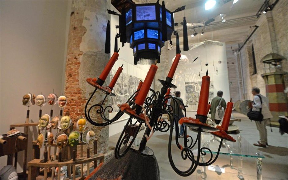 Μπιενάλε - Βενετία. «JinLing Chronicle Theater Ptojects» της Κινέζας Quiu Zijie.