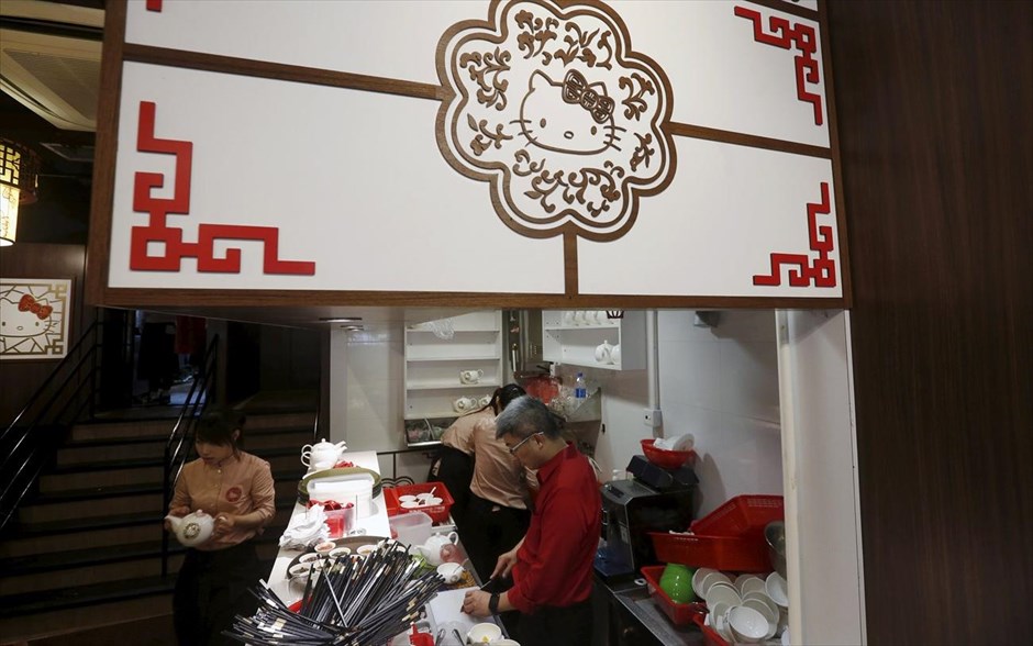 Ένα εστιατόριο με θέμα «Hello Kitty» στο Χονγκ Κονγκ. 