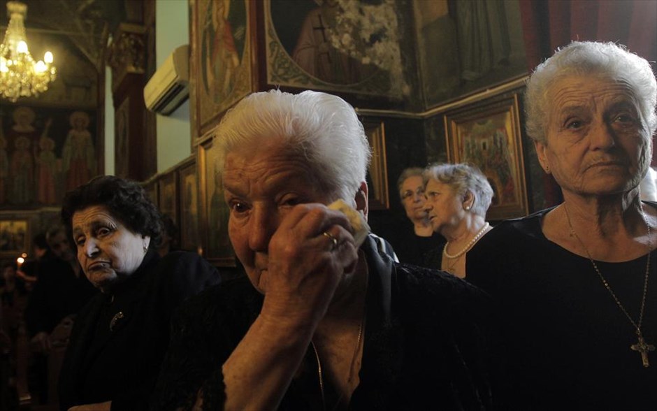 71η επέτειος της σφαγής του Διστόμου. Επιζήσασες από την σφαγή του Διστόμου παρίστανται στην επιμνημόσυνη δέηση στη μνήμη των 218 θυμάτων της σφαγής.