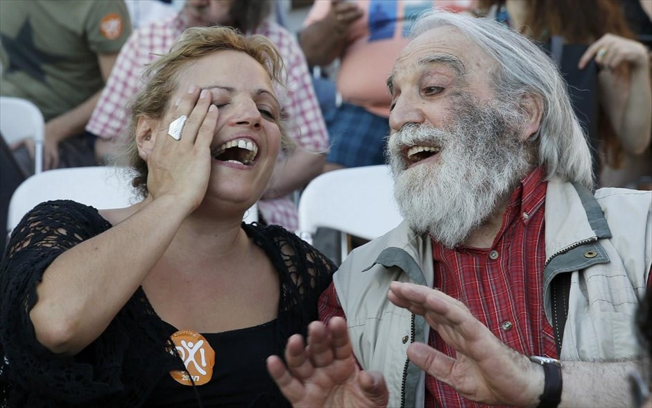 Σύνταγμα - υποστηρικτές του όχι. 