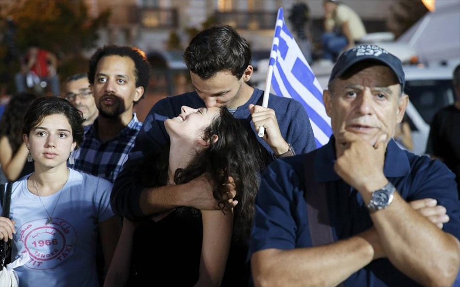Σύνταγμα - υποστηρικτές του όχι. 