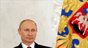 Ο Πούτιν παρασημοφόρησε βουλευτή ο οποίος συνέταξε τον νόμο κατά της ομοφυλοφιλίας