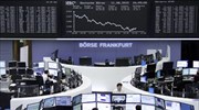 Ανοδικά οι ευρωαγορές - Στο «κόκκινο» ο FTSE 100