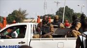 Περικυκλωμένες από στρατό οι δυνάμεις των πρώην πραξικοπηματιών στη Μπουρκίνα Φάσο