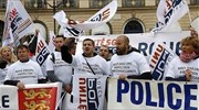 Γαλλία: «Οργισμένοι αστυνομικοί» στους δρόμους