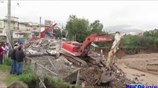 Κατάρρευση τριώροφου κτηρίου στο Καματερό