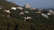 Τροπολογία για αναστολή κατεδάφισης αυθαιρέτων εντός δασικών εκτάσεων